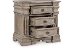 Mor Furniture Nightstands|Blairhurst 3 Drawer Charging Nightstand In Light Grayish Brown