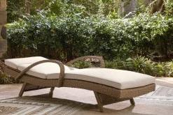 Mor Furniture Outdoor Lounge Chairs|Laguna Heights Outdoor Lounge Chaise In Beige