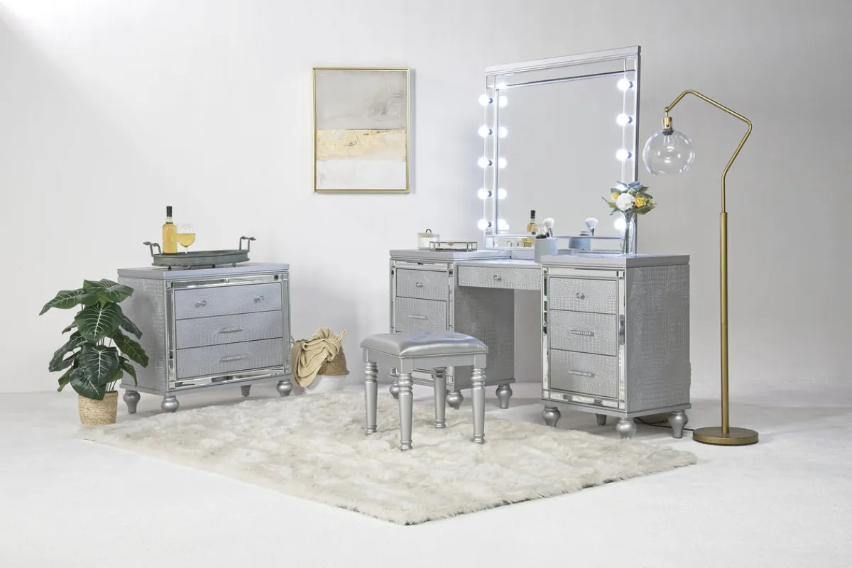 Mor Furniture Vanities & Mirrors|Valentino Vanity, Mirror & Stool In Silver